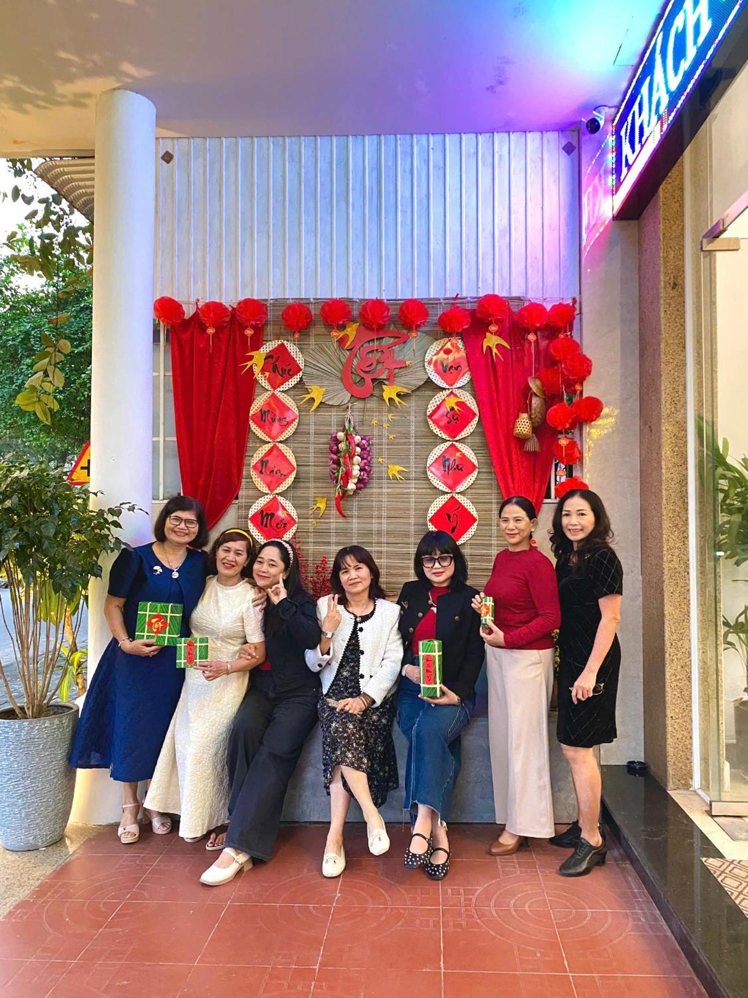 Khach San Romo Hotel Quang Ngai Exterior photo