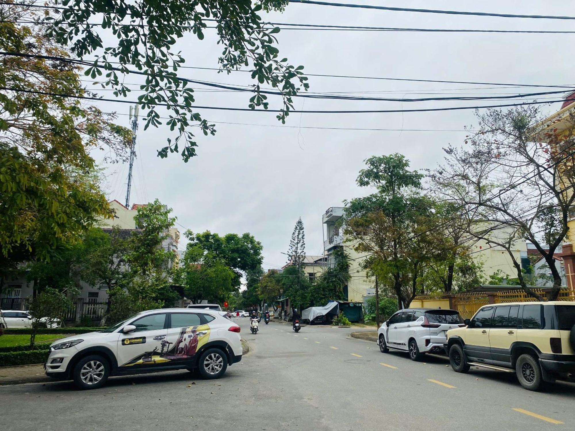 Khach San Romo Hotel Quang Ngai Exterior photo